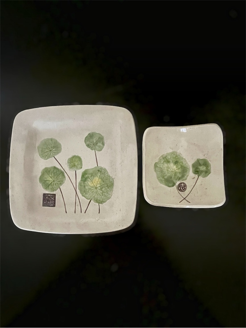 Nasturtium Handcrafted Decorative Plate Set from Shichishima Ceramics